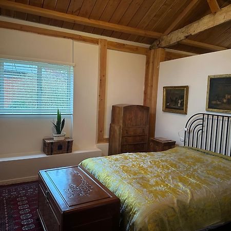 The Barn Villa รอมซีย์ ภายนอก รูปภาพ